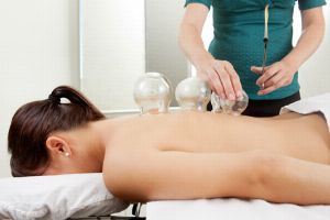 Cupping: Tipps und Wissenswertes über das Schröpfen