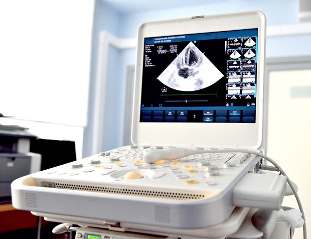 Untersuchung Herz mittels Ultraschall