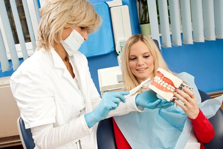 Bluten beim Zähneputzen - Zahnfleischbluten