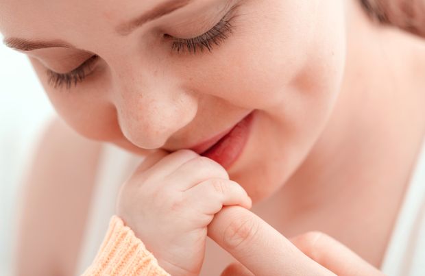Mutter im Babyglück
