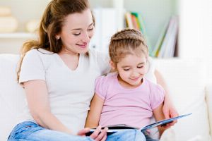 Vorlesen fördert die Sprache