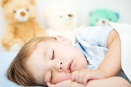 Schlaf-Rhythmus für Babys: Tipps und Wissenswertes