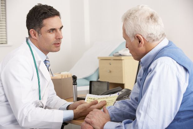Arztgespräch erhöhter Cholesterinspiegel