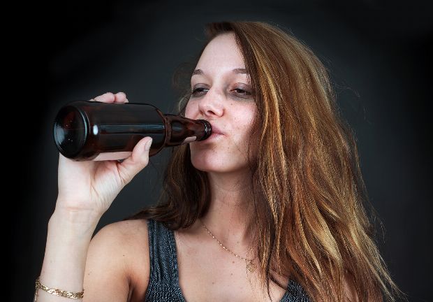 Fettleber aufgrund Alkoholsucht Fettleber aufgrund Alkoholsucht
