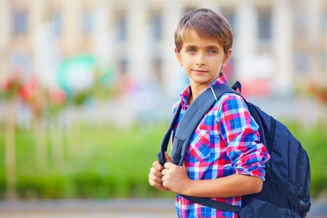 Das Kind kommt in die Schule