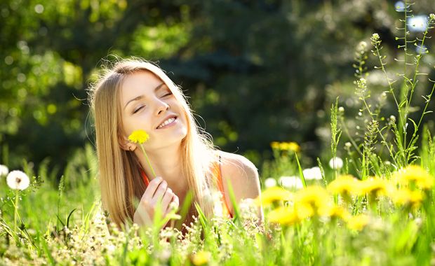 Sonnenstrahlen im Frühling genießen