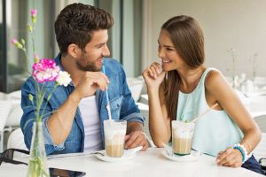 Flirt mann anzeichen