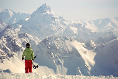 Freeriden: Ein Gefühl der Freiheit auf unbefahrenen Skipisten