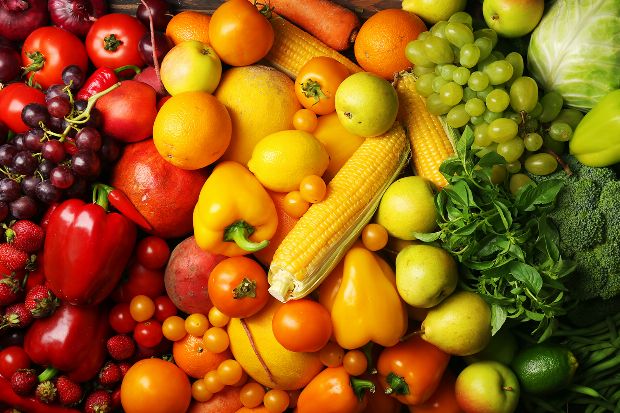 Buntes Obst und Gemüse