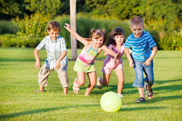 Kinder haben Spaß an Bewegung Kinder haben Spaß an Bewegung