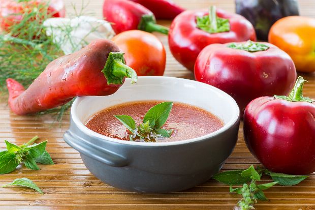 Tomaten-Paprika-Suppe