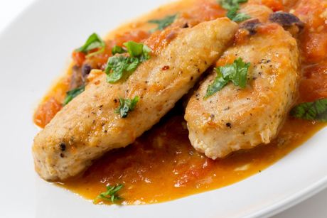 Hühnerbrust in Tomatensauce