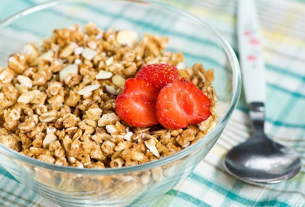 Müsli mit Erdbeeren Müsli mit Erdbeeren