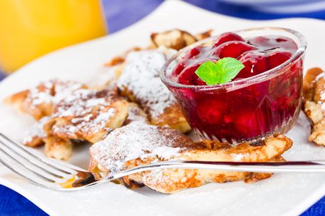 Kaiserschmarrn mit Erdbeeren