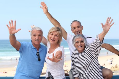 Senioren auf Fernreisen: Expertenrat von Frau Dr. Corinna Geiger, worauf Sie achten sollten