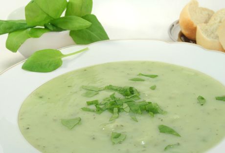 Frühlingskräutersuppe