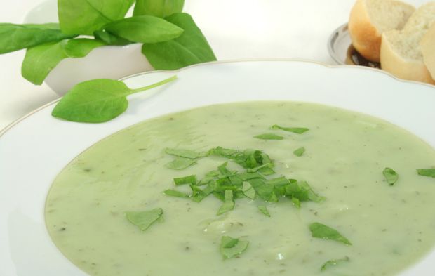 Frühlingskräutersuppe