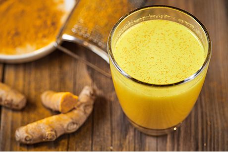 Goldene Milch