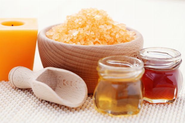 Salz-Honig-Maske gegen Cellulite