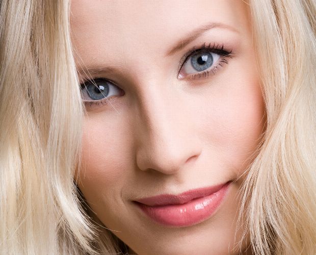 Frau mit gepflegten Lippen Frau mit gepflegten Lippen