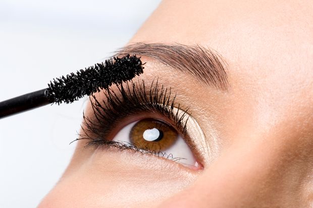 Wisch- und wasserfeste Mascara Wisch- und wasserfeste Mascara