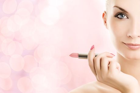 Volle Lippen kleiner schminken