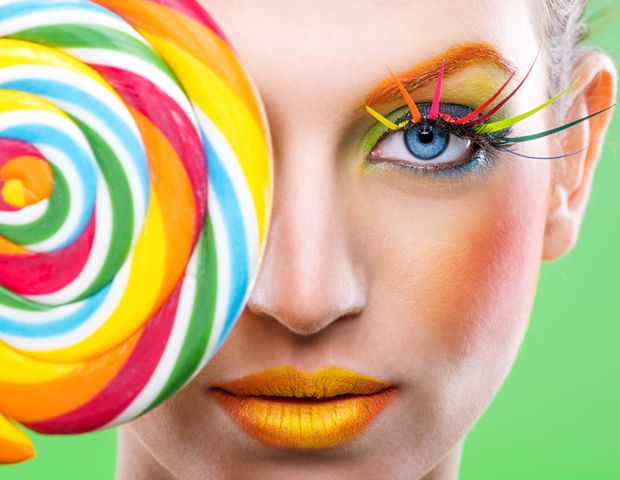 Buntes und schrilles Make Up