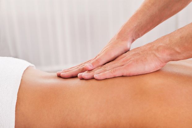 Durchführung einer Shiatsu Massage Durchführung einer Shiatsu Massage