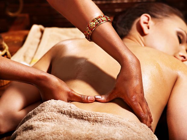 Durchführung Thai Massage Durchführung Thai Massage