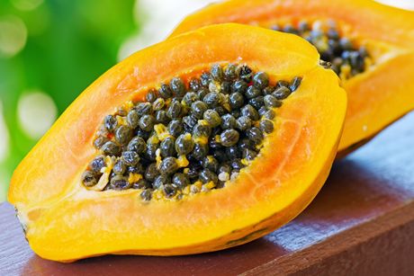 Papaya - exotische Wunderfrucht und Heilpflanze