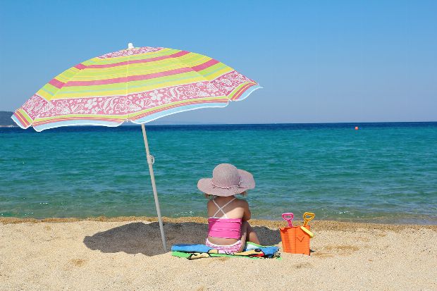 Kinder und Sonnenschutz
