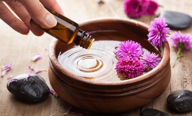 ätherisches Öl für eine Aromatherapie